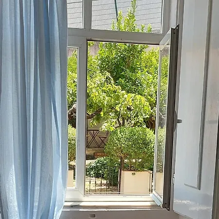 Portuguese In The Heart Of Apartment Lissabon