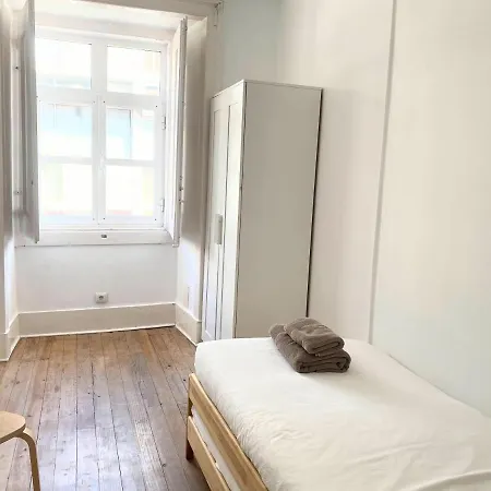 Portuguese In The Heart Of Apartment *